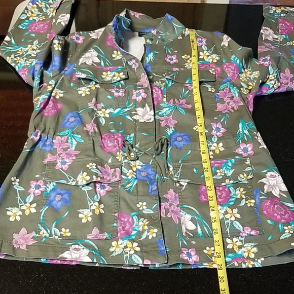 Lane Bryant Floral Utility Jacket - Picture 13 of 13